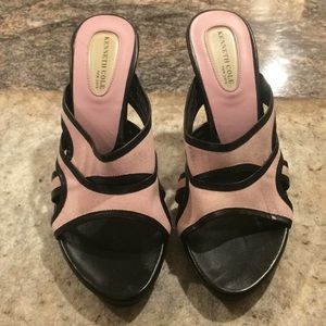 Kenneth Cole Pink/Black platform heels 8 1/2M